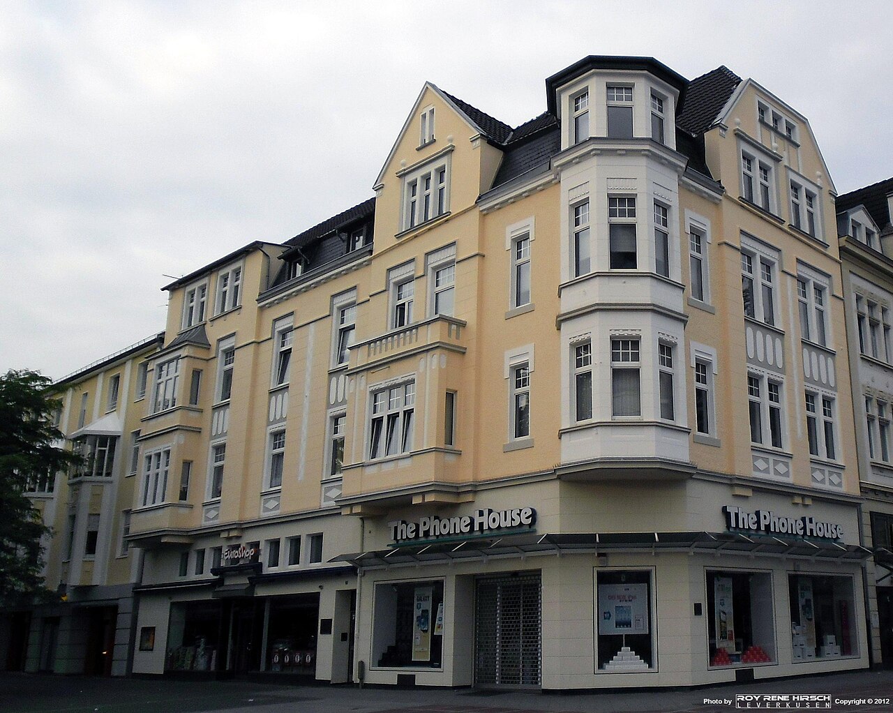 Jarell Quansah Rescues Point for Leverkusen in Tense 1-1 Mainz Draw